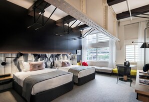 1 bedroom, premium bedding, in-room safe, individually decorated - Ovolo Sydney Woolloomooloo, a Wyndham Hotel (Woolloomooloo)