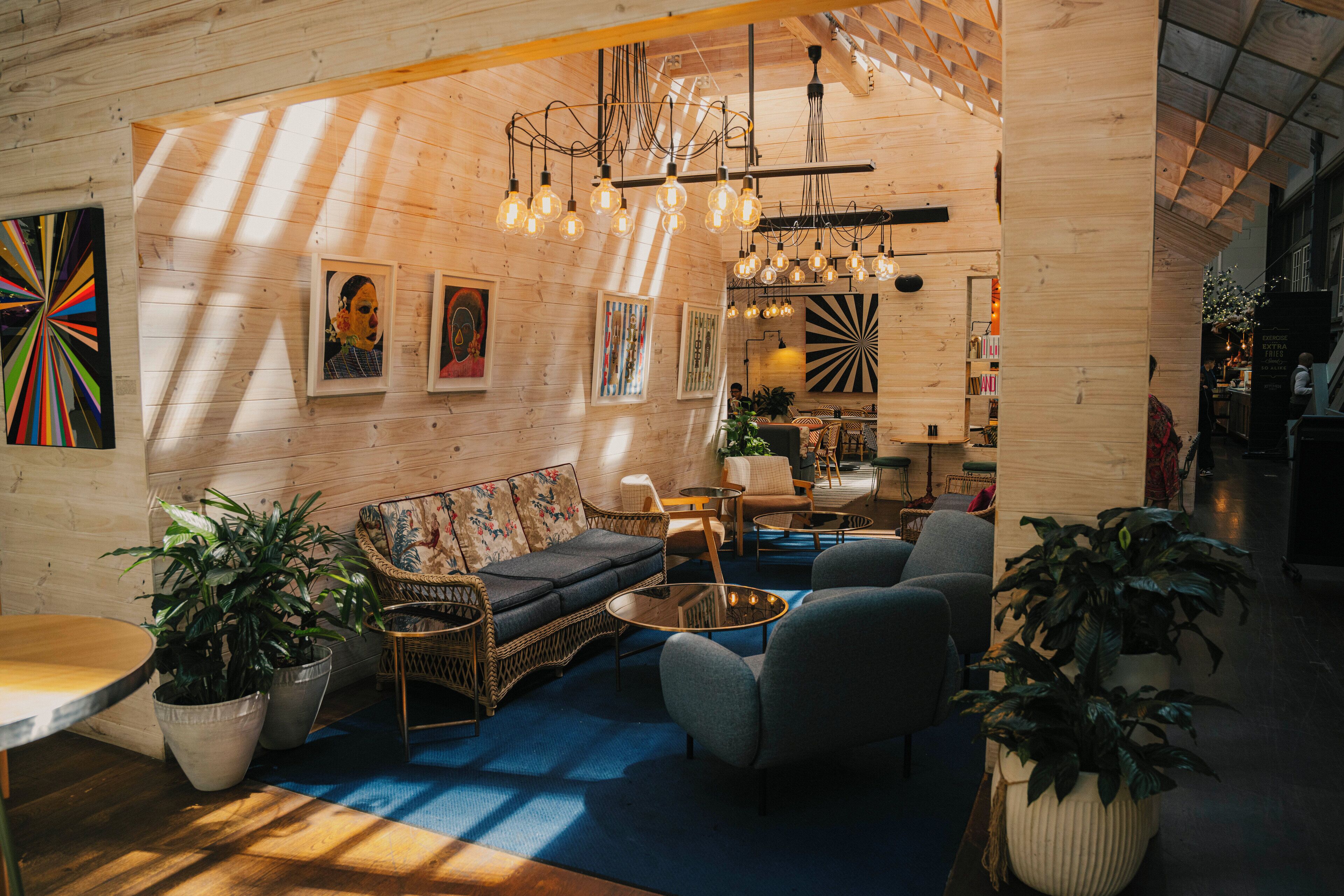 breakfast, lunch, dinner served; vegan cuisine