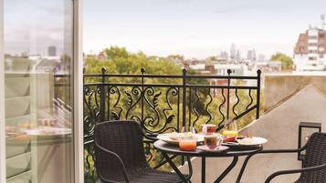 The Cadogan Penthouse | Egyptian cotton sheets, premium bedding, down duvets, pillow-top beds