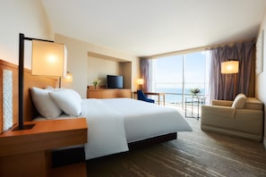 Precious Floor-Superior Double Room, Non-Smoking | Minibar, in-room safe, individually decorated, desk