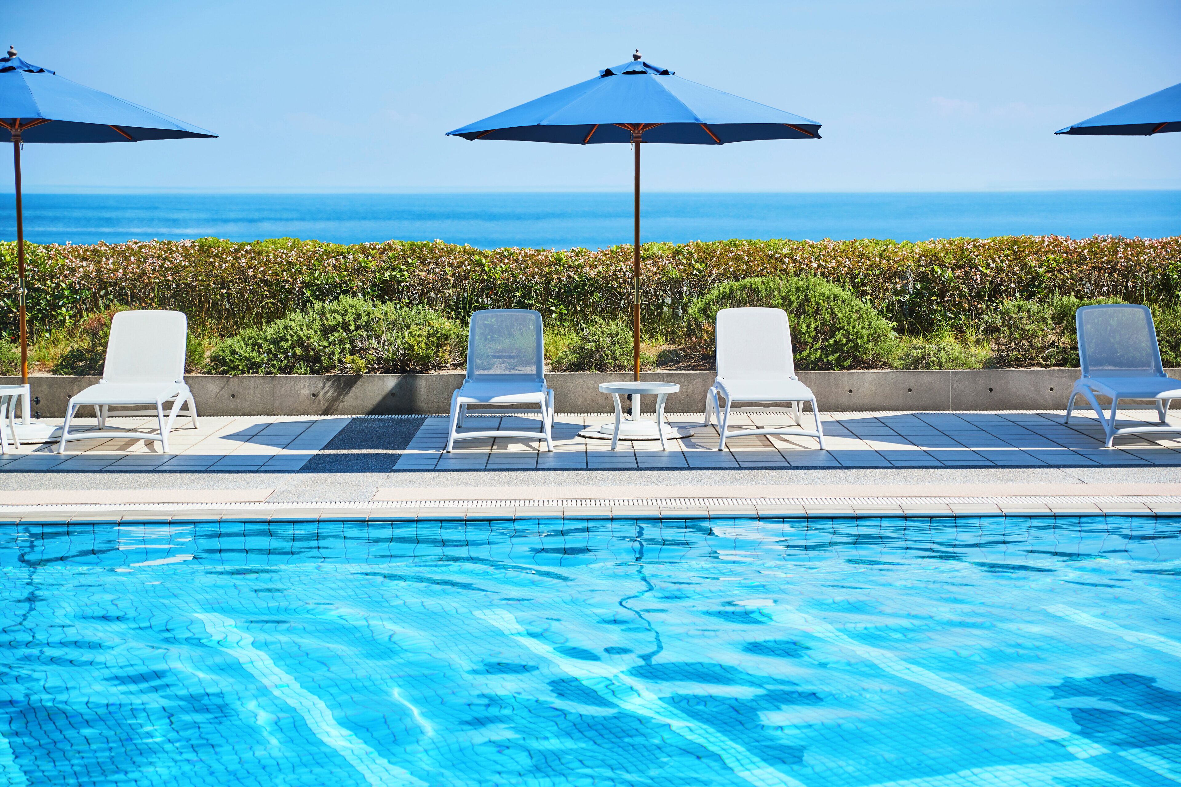 indoor pool, seasonal outdoor pool