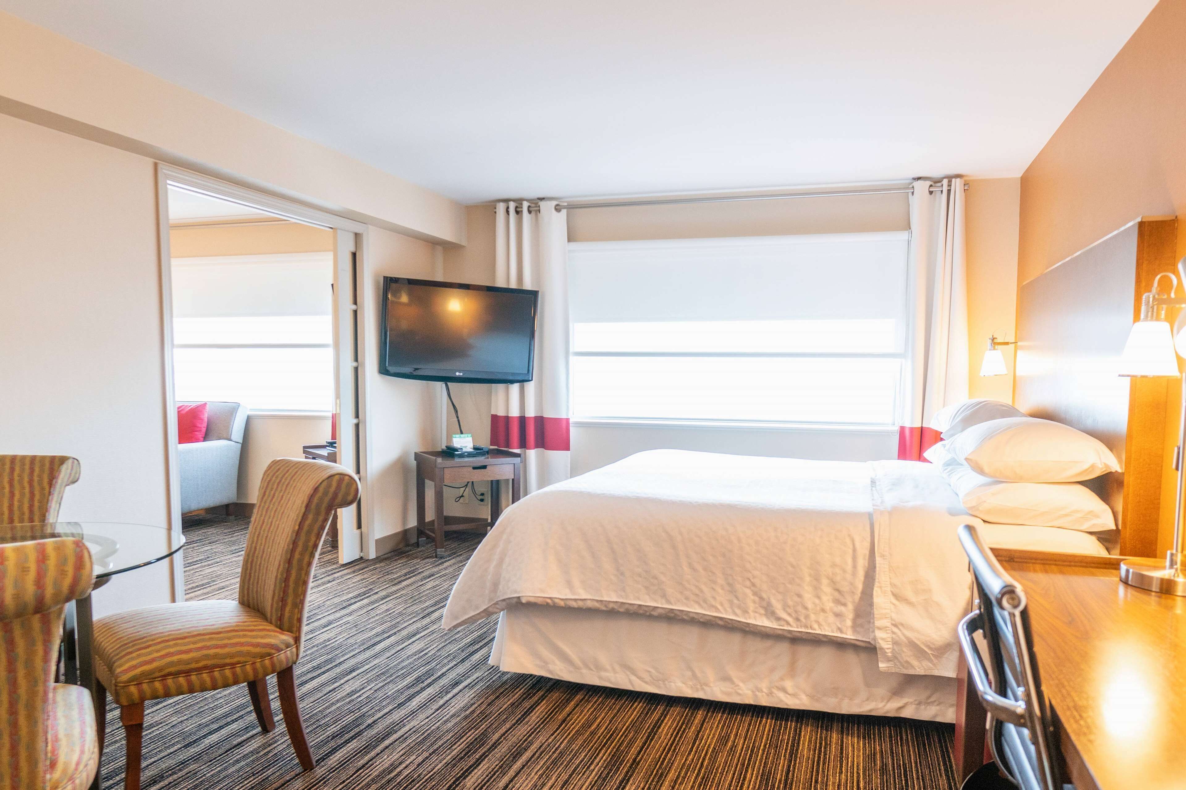 Hypo-allergenic bedding, in-room safe, desk, soundproofing