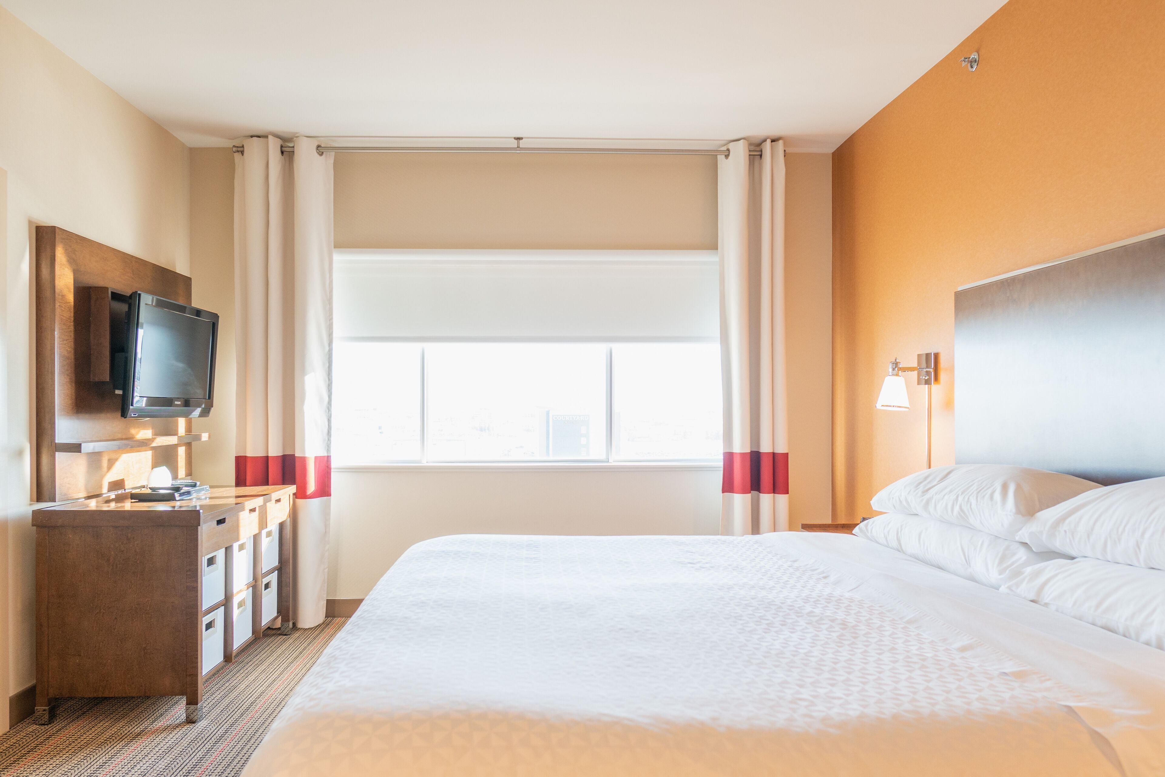 Hypo-allergenic bedding, in-room safe, desk, soundproofing