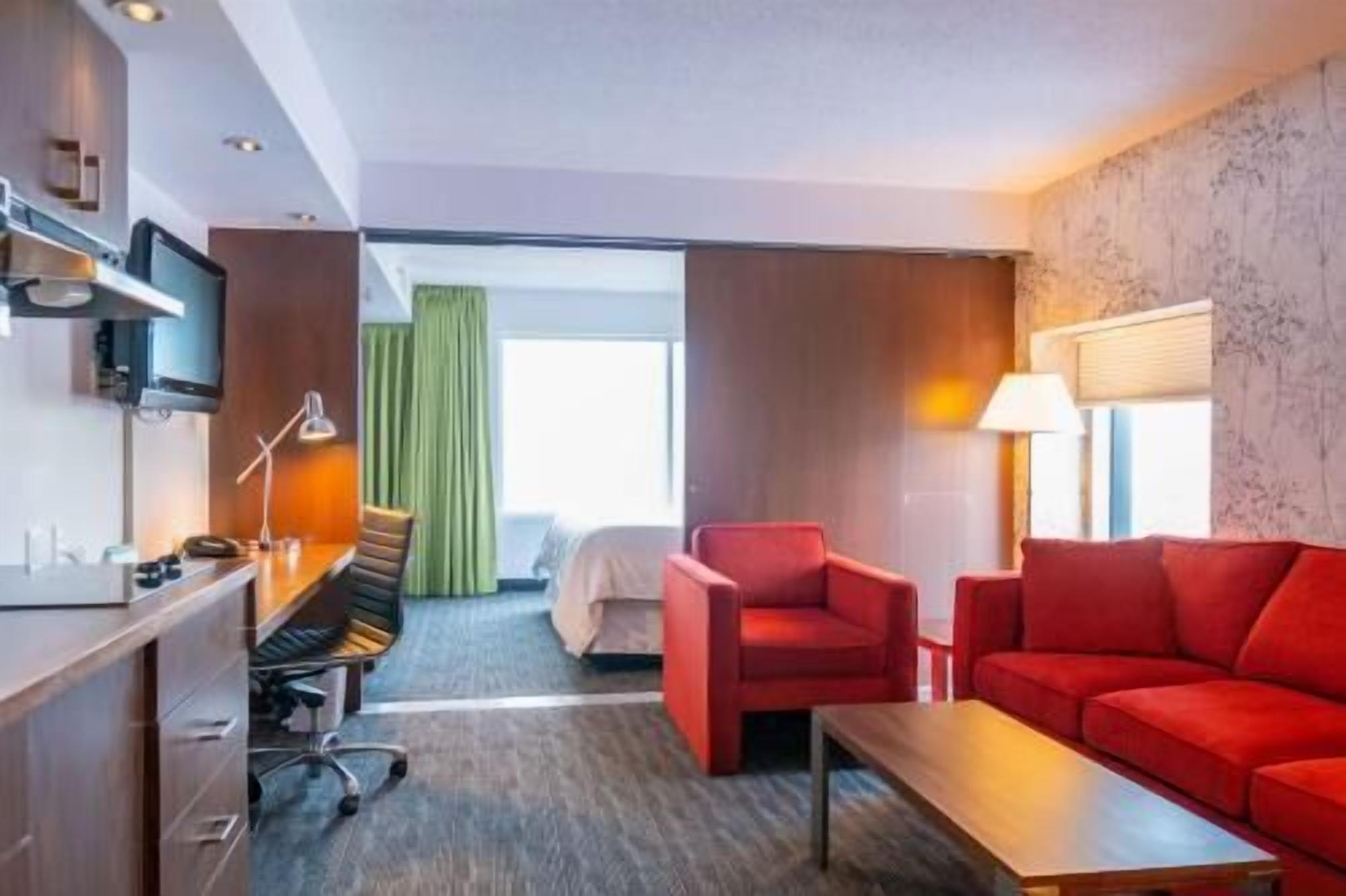 Living area | 32-inch TV with cable channels, DVD player