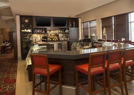 Lakeview Signature, Trademark Collection by Wyndham - Image 3