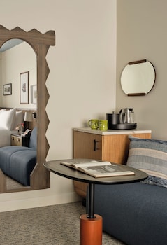 Standard Room, 1 King Bed | Living area | 55-inch Smart TV with digital channels, streaming services at Romer House Waikiki 
