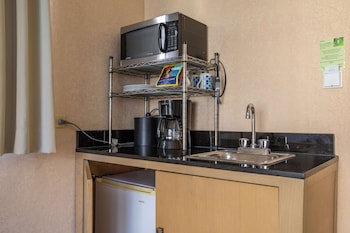 Junior Suite (Deluxe, FREE extra person) | In-room safe, blackout drapes, iron/ironing board, cribs/infant beds at Aqua Aloha Surf Waikiki