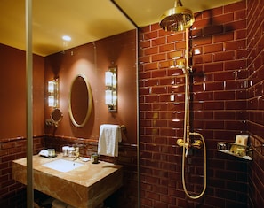 Shower, free toiletries, hair dryer, bathrobes