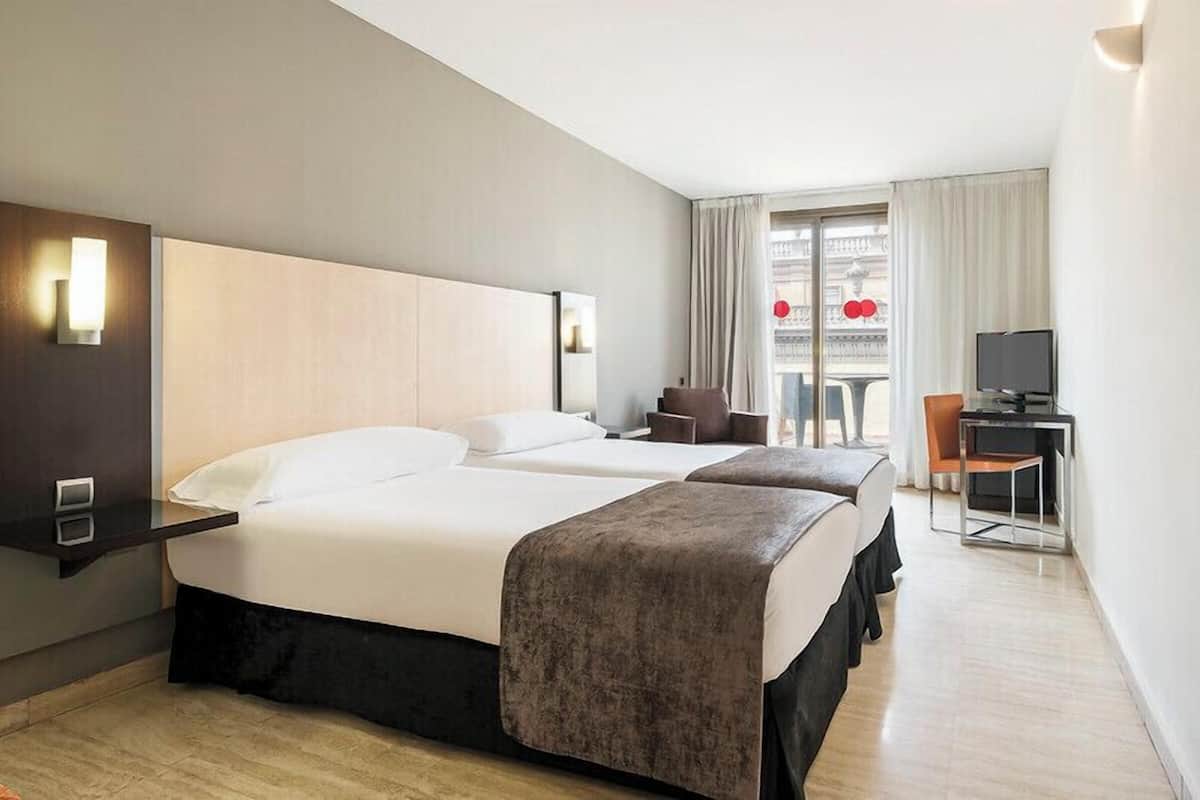 Minibar, in-room safe, desk, blackout drapes