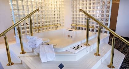 The Claridge Hotel