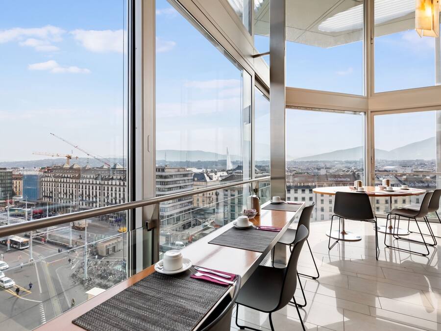 Tägliches Frühstücksbuffet (23 CHF pro Person)