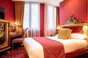 Premium bedding, Select Comfort beds, minibar, in-room safe - Villa Opera Drouot (Paris)