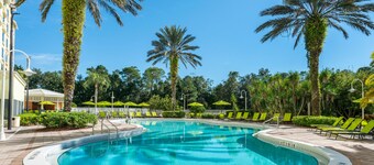 Comfort Suites Maingate East