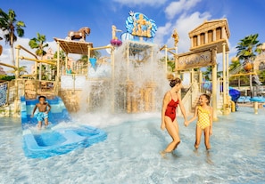 11 outdoor pools, pool cabanas (surcharge), pool loungers