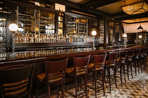 19 bars/lounges, swim-up bar, poolside bar, beach bar