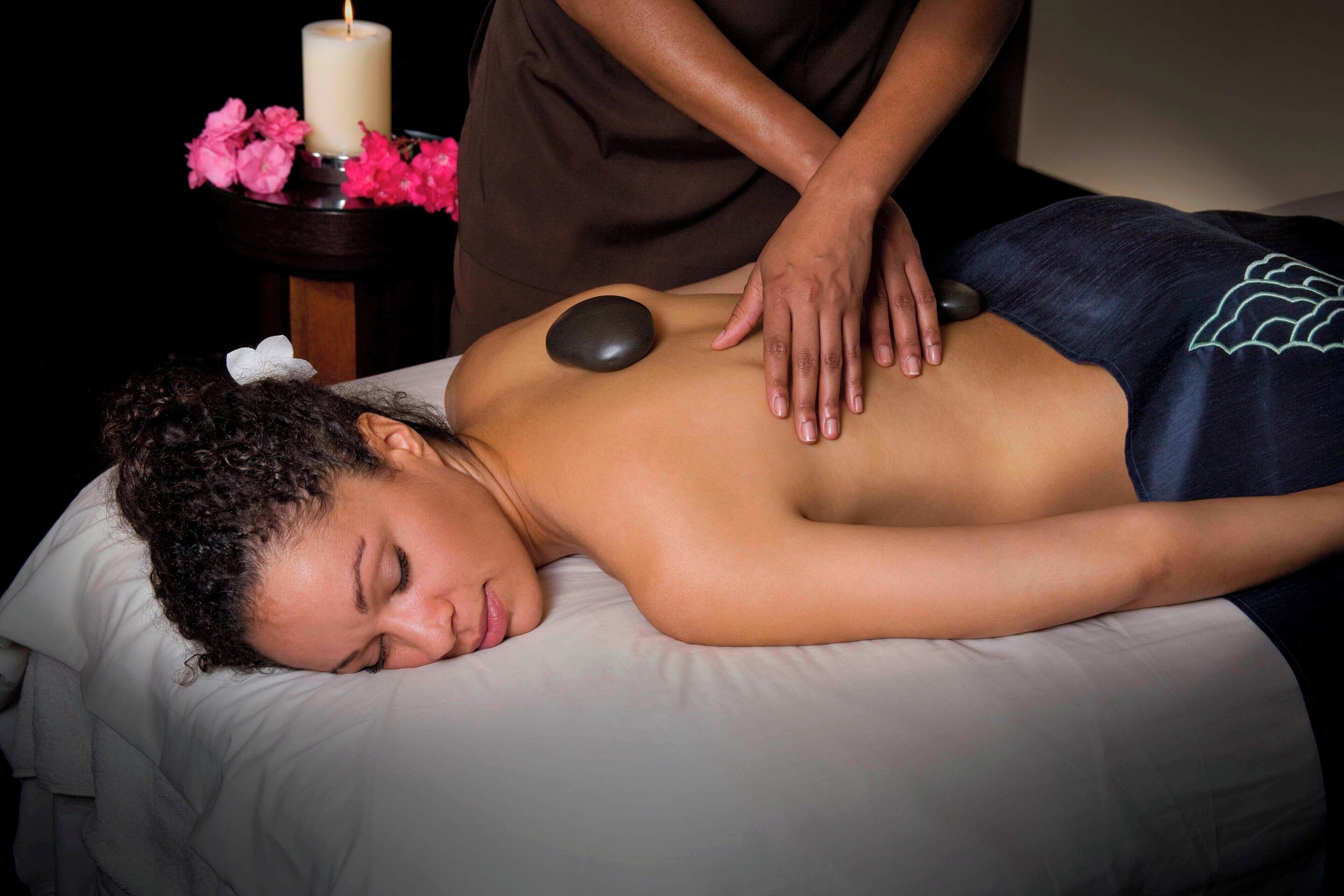 Sauna, body treatments, aromatherapy, hot stone massages