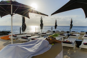 Massages on the beach