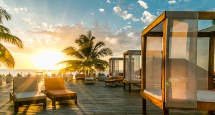 Grand Decameron Montego Beach, A Trademark All-Inclusive Resort