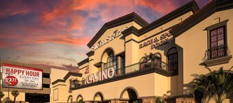 Silver Sevens Hotel and Casino, a Wyndham Garden