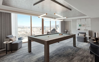 Penthouse, 1 King Bed (Suite) | Living area | 42-inch LCD TV with premium channels, TV, iPod dock at Four Seasons Hotel Las Vegas