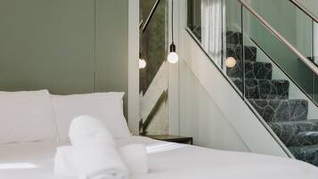 Superior tweepersoonskamer, en-suite badkamer | Een strijkplank/strijkijzer, gratis wifi, beddengoed