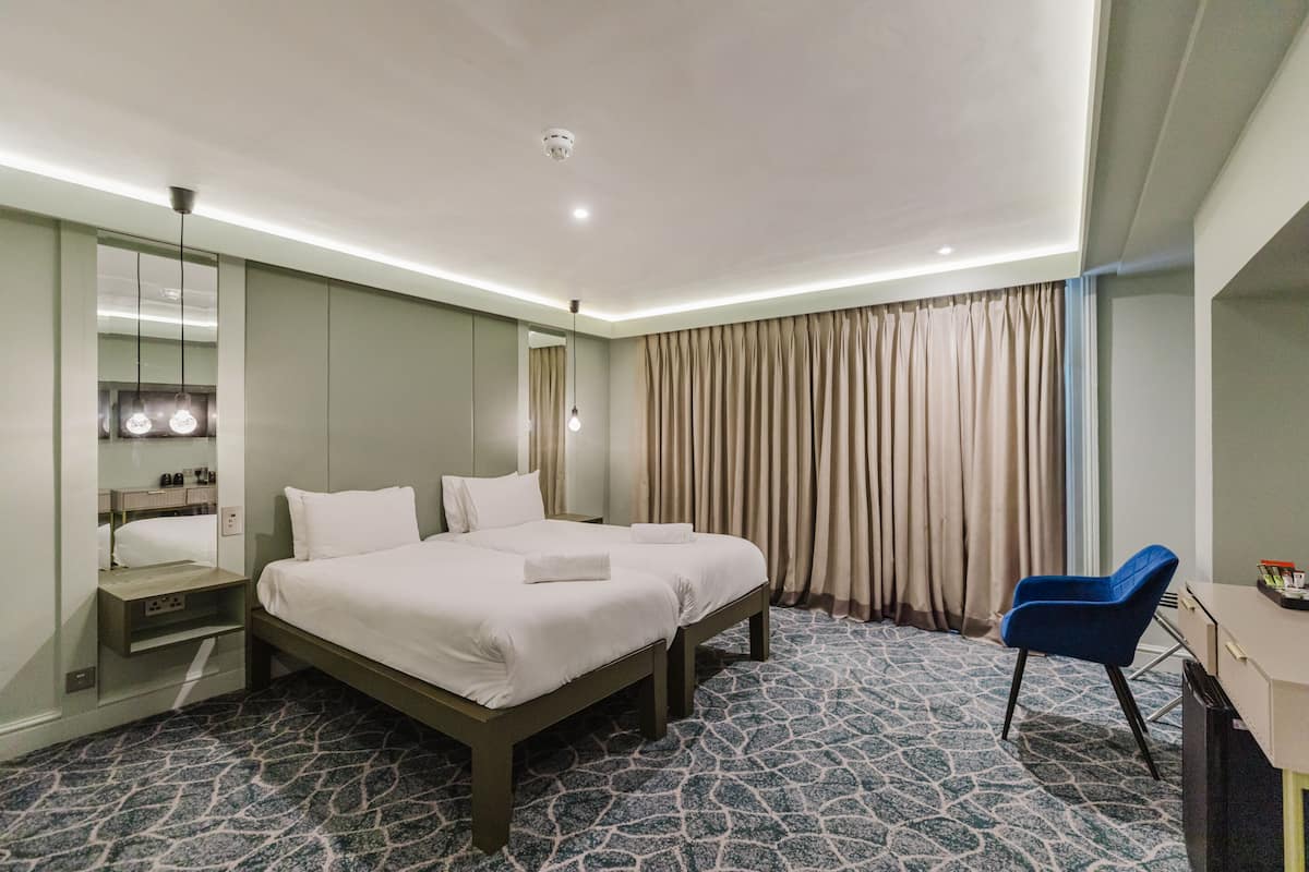 Standard Twin Room, Ensuite | In-room safe, soundproofing, iron/ironing board, free WiFi