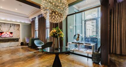 The Lancaster Hotel
