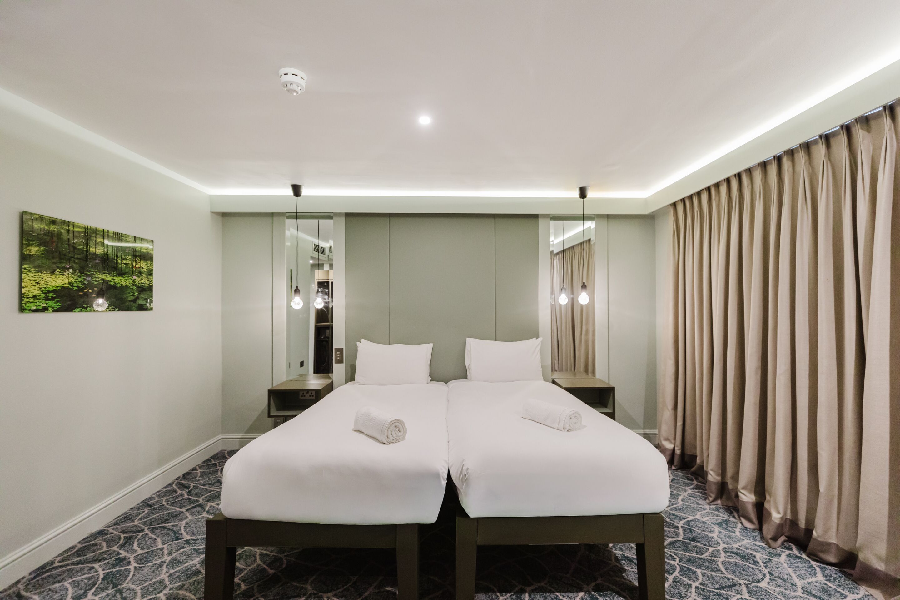 Photo - The Lancaster Hotel
