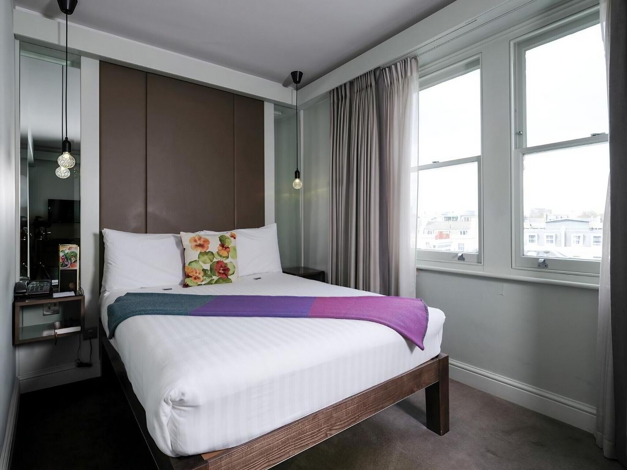 Superior Double Room | In-room safe, soundproofing, iron/ironing board, free WiFi