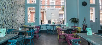 Paddington Park Hotel