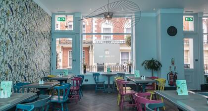 Paddington Park Hotel