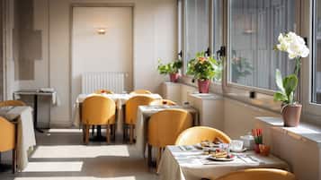 Gratis morgenmadsbuffet hver dag