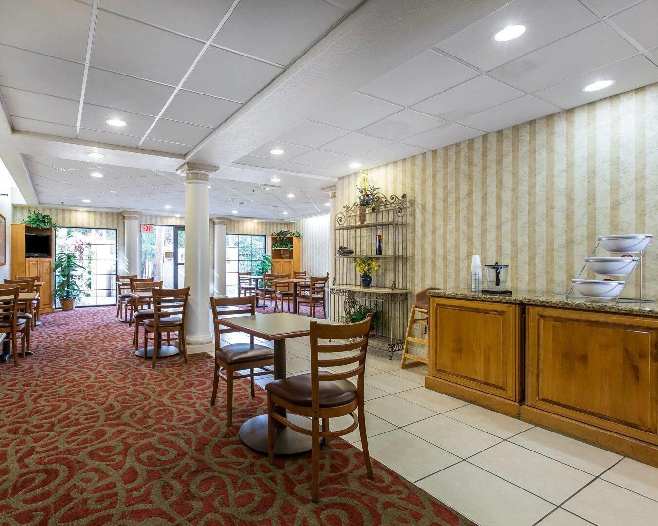 Foto - Comfort Suites Palm Desert I-10