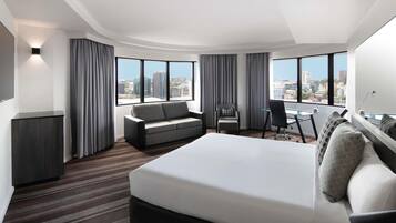 Premium bedding, minibar, in-room safe, desk