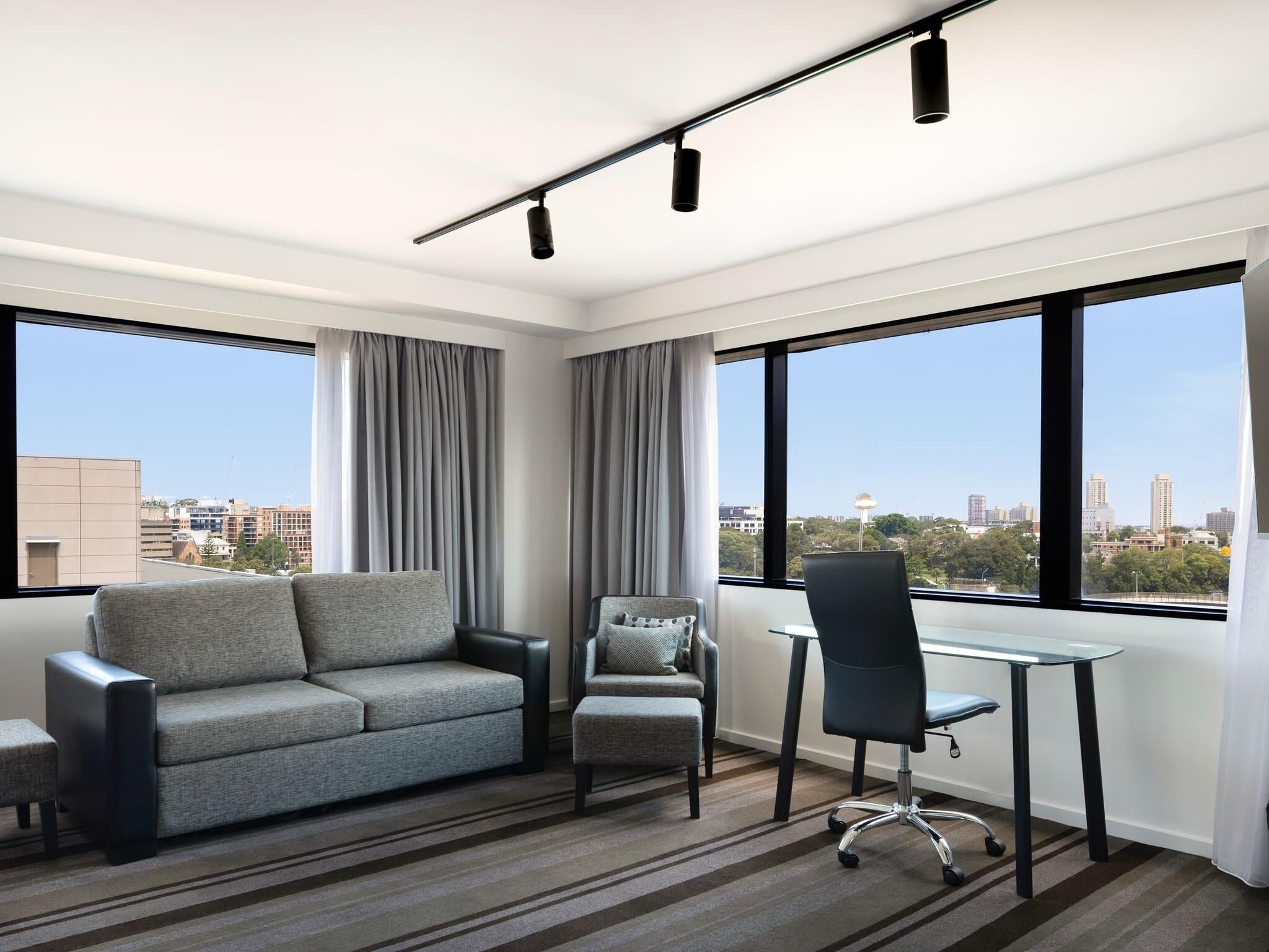 Premium bedding, minibar, in-room safe, desk