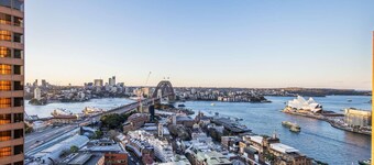 The Sebel Quay West Suites Sydney