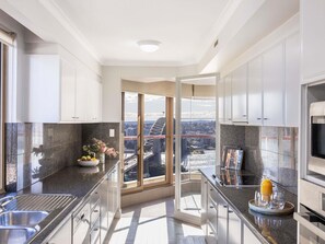 Penthouse, 3 Bedrooms, Harbour View