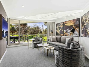 1 bedroom, premium bedding, minibar, in-room safe - Pullman Quay Grand Sydney Harbour (Sydney)