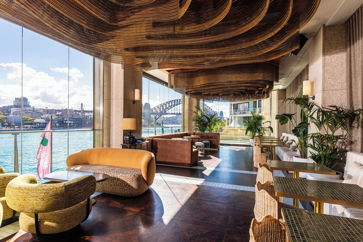 Pullman Quay Grand Sydney Harbour