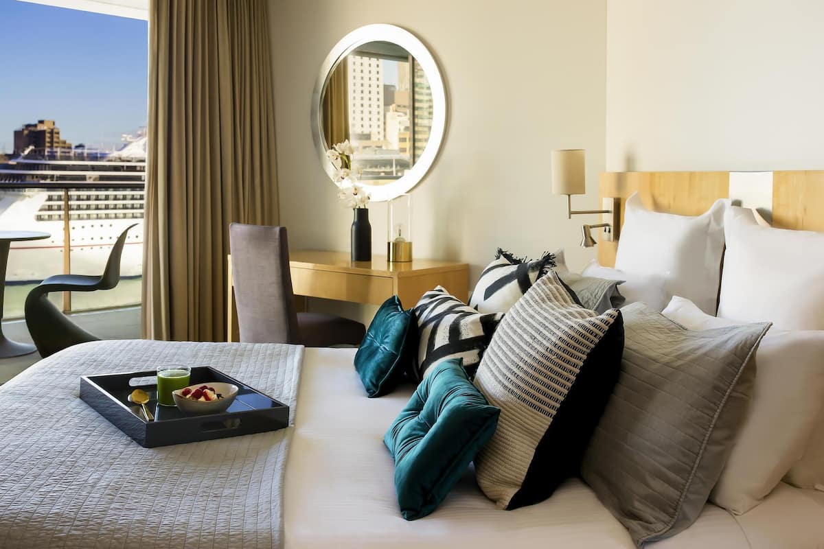 Apartment, 1 Bedroom, Harbor View | 1 bedroom, premium bedding, minibar, in-room safe