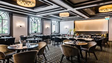 3 Restaurants; Frühstück, Mittagessen und Abendessen werden serviert