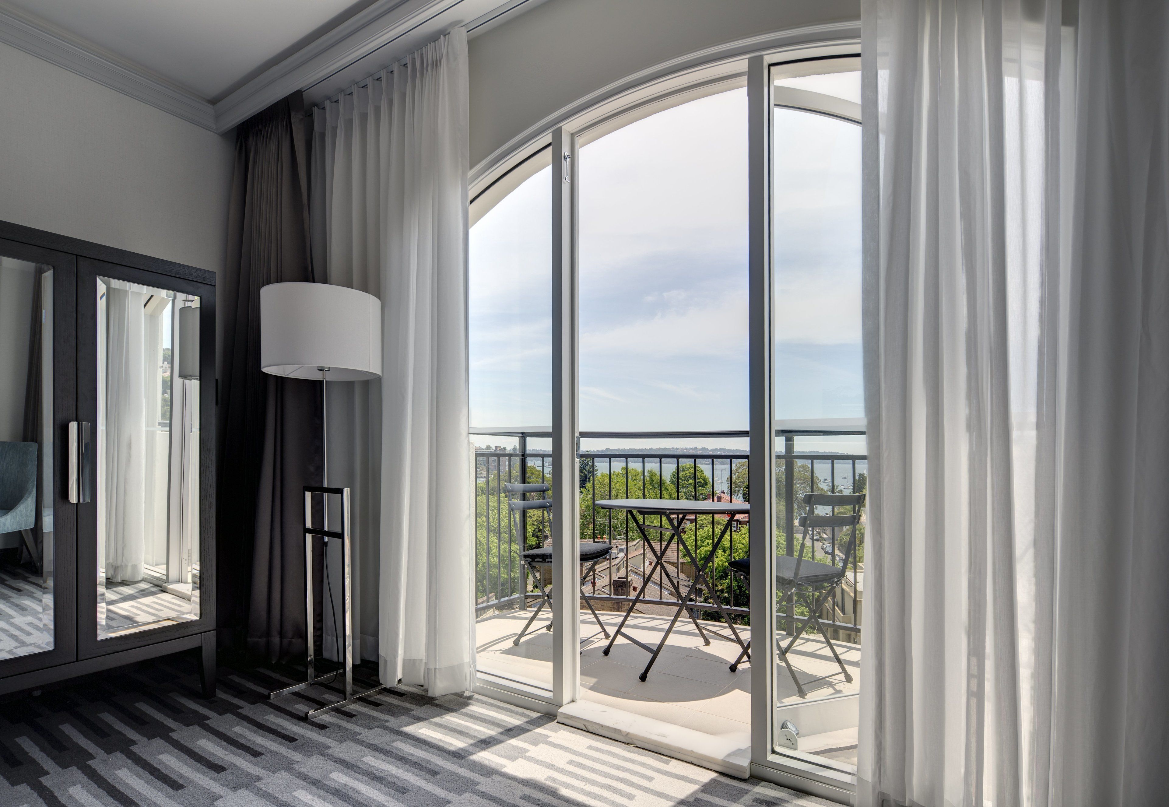 1 bedroom, egyptian cotton sheets, premium bedding, pillow-top beds