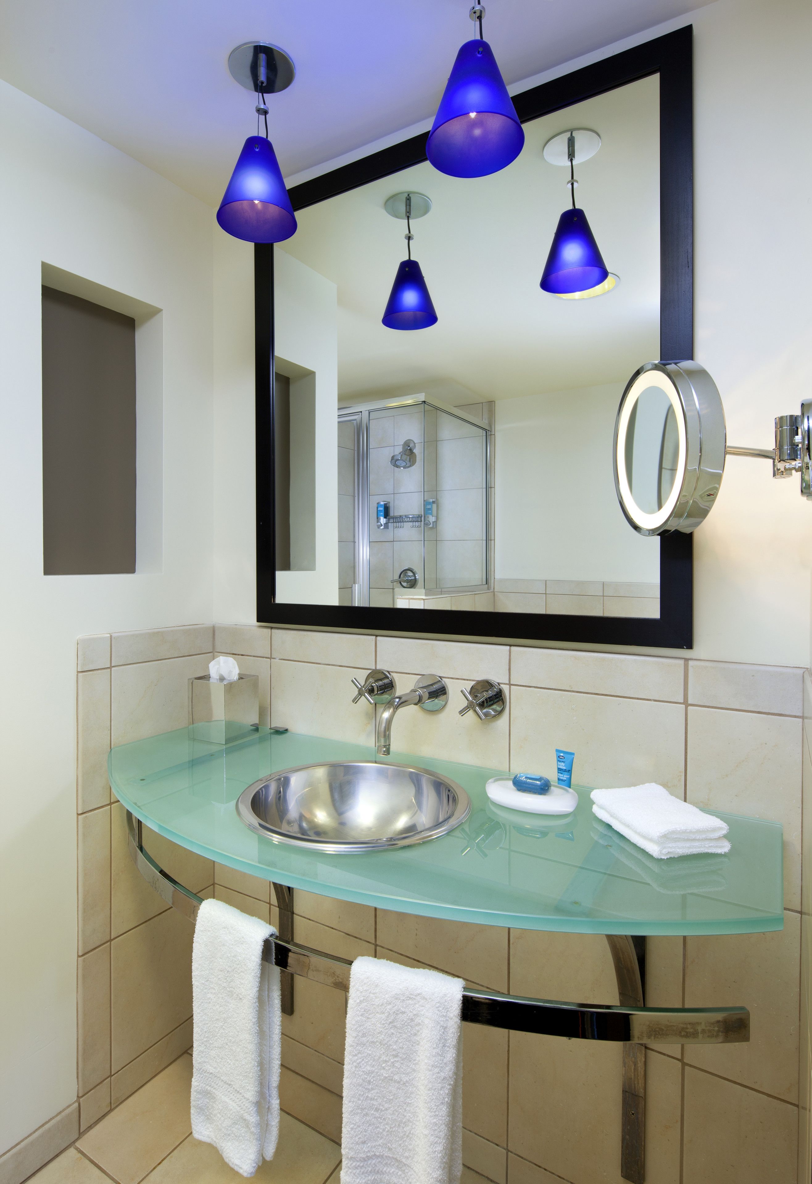 separate bathtub and shower, designer toiletries, hair dryer, slippers