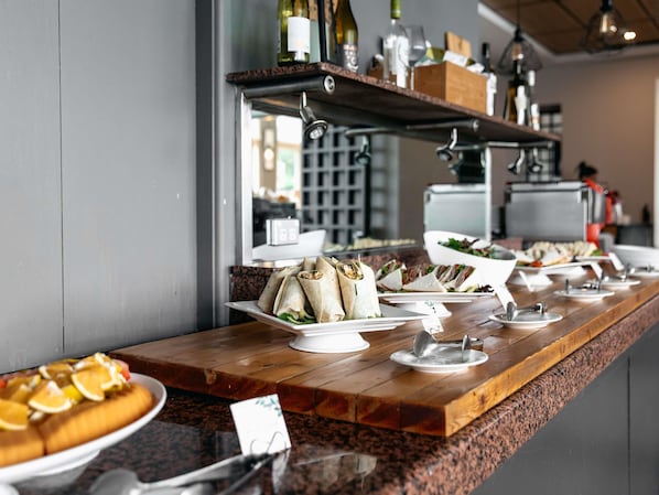 Breakfast, lunch and dinner served