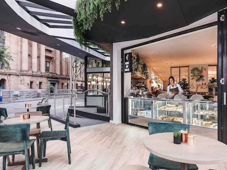 Café da manhã, almoço e jantar. Mercure Brisbane King George Square