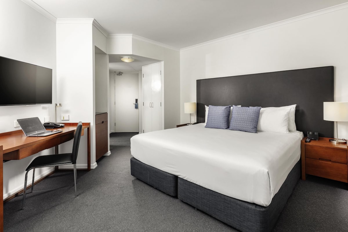 Studio, 1 Doppelbett | Minibar, Schreibtisch, laptopgeeigneter Arbeitsplatz