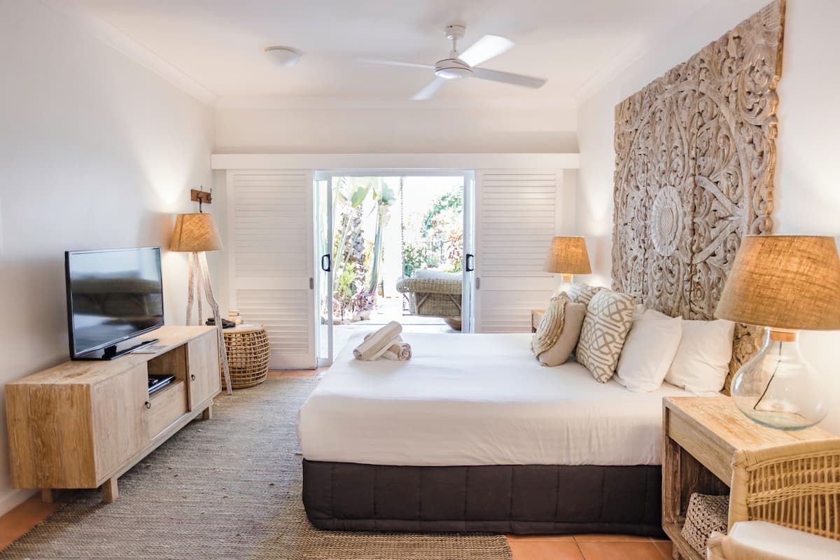 Brigadier King Studio | Minibar, in-room safe, individually furnished, iron/ironing board