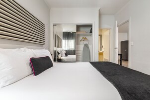 Two Bedroom Apartment - Open Plan | Desk, iron/ironing board, rollaway beds (surcharge), WiFi (free)