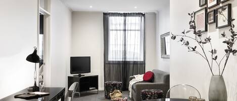 Superior One Bedroom Apartment | Coin séjour