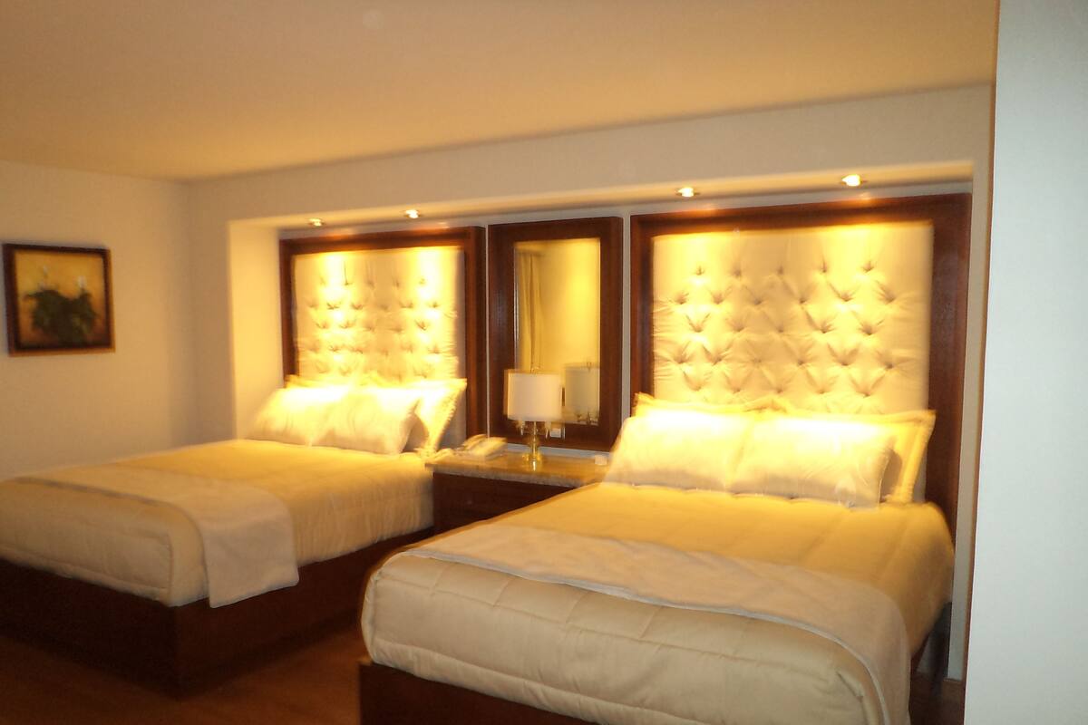 Minibar, in-room safe, iron/ironing board, free WiFi